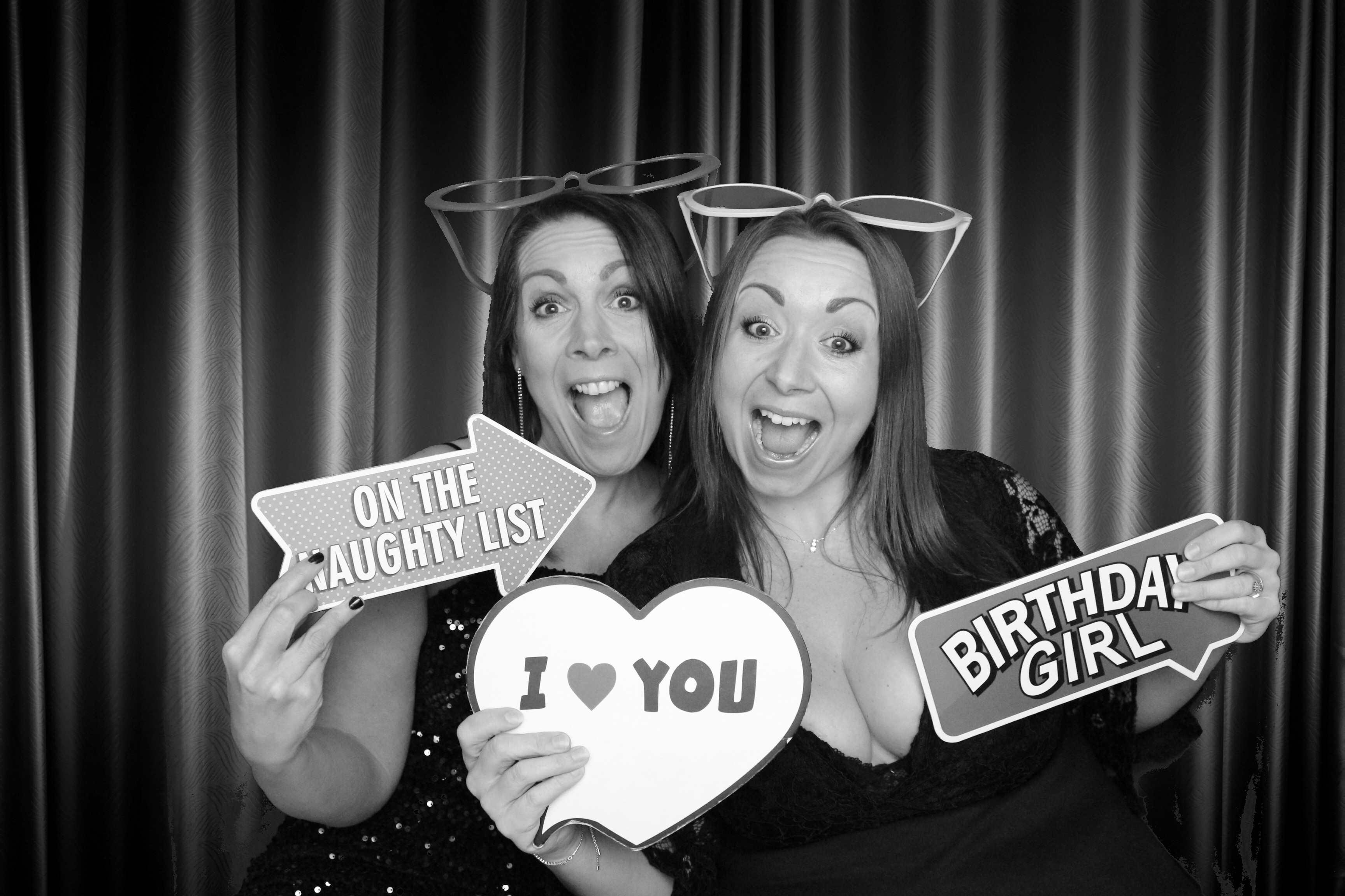 Yvette and Claire’s 40th birthday! - Images | View more photos from the event at gallery.partydelightsphotobooth.co.uk/u/PartyDelightsPhotoBooth/Yvette-and-Claire’s-40th-birthday-Images